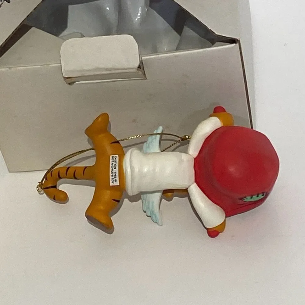 Disney Angel Tigger Gifts Winnie‎ The Pooh Holiday Collectible Hanging Ornament